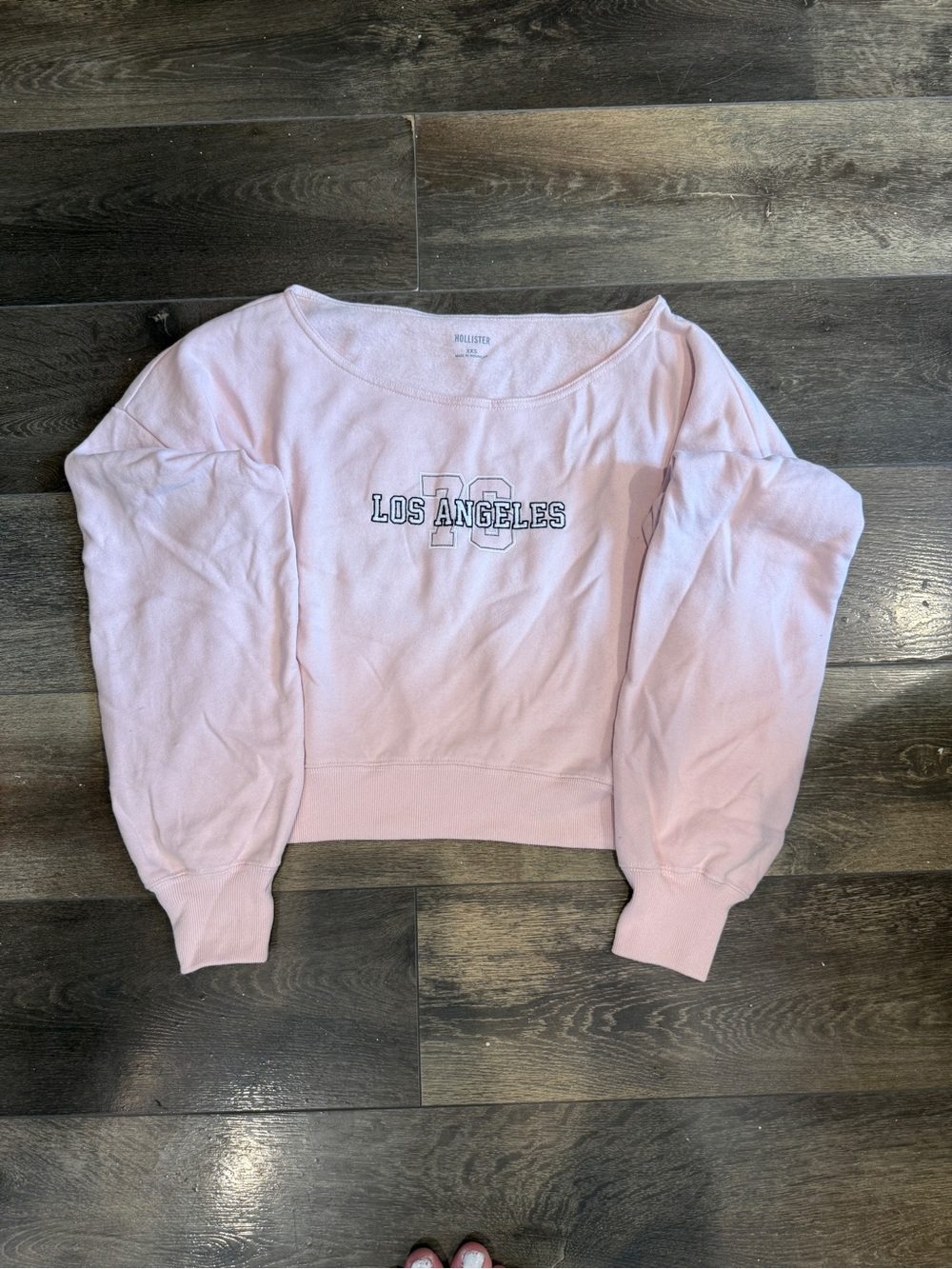Hollister Light Pink 'Los Angeles' Cropped Sweatshirt
